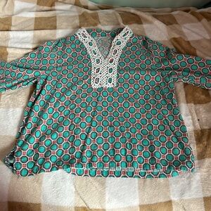 geometric top women’s